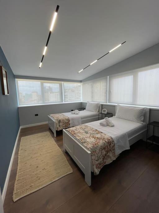Voyage Penthouse Apartment Тирана Екстериор снимка